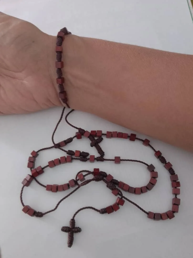 Rosarios con denarios de pulsera